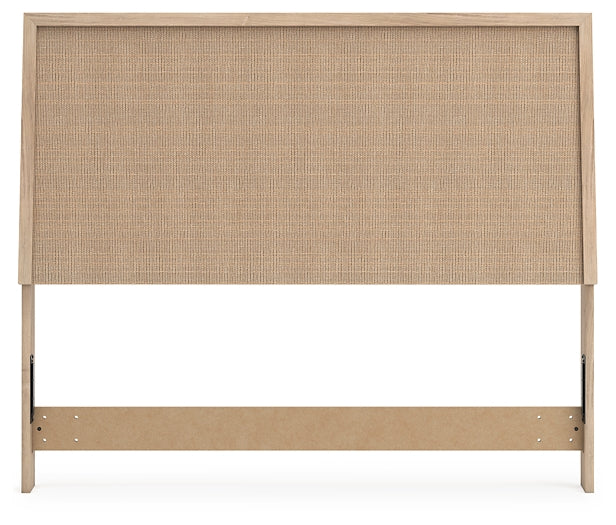 Cabecero de panel Cielden con cómoda y cómoda con espejo