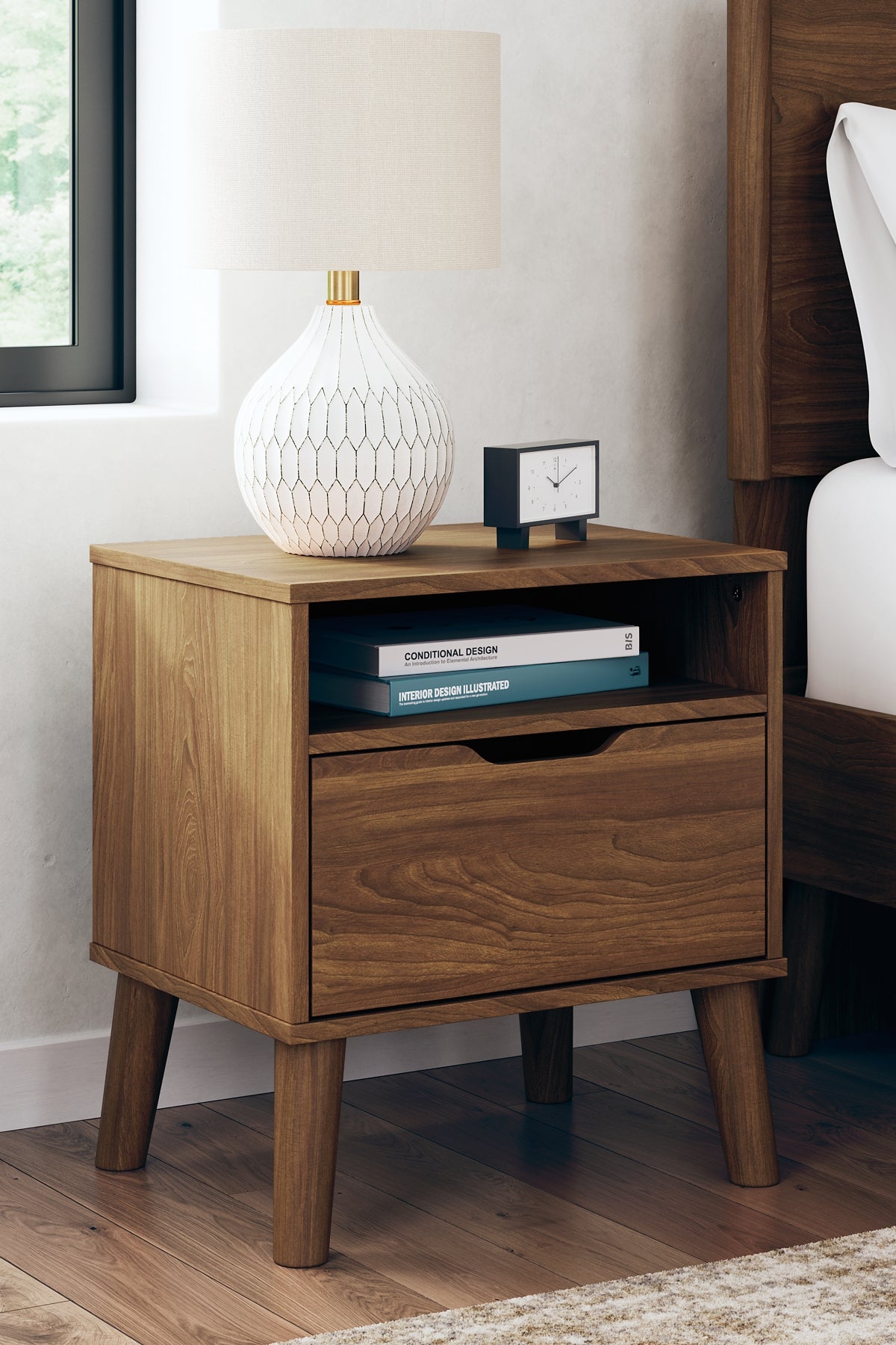 Fordmont Panel Headboard With Dresser And Nightstand