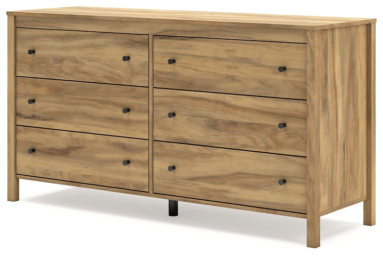Bermacy Platform Panel Bed With Dresser And Nightstand