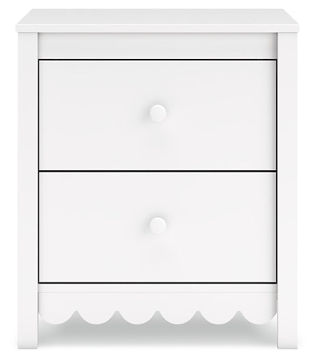 Hallityn Platform Bed With Nightstand