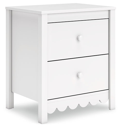 Hallityn Platform Bed With Nightstand