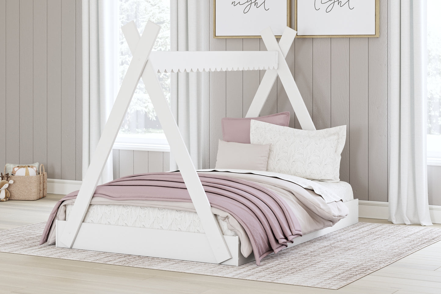 Hallityn Tent Bed With Dresser And Nightstand