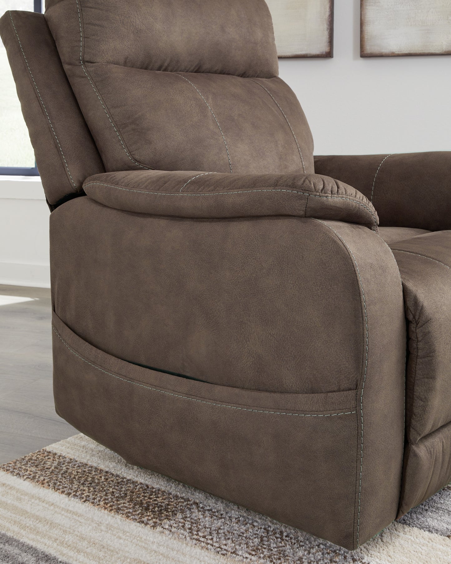 Sillón reclinable eléctrico Crestmeade