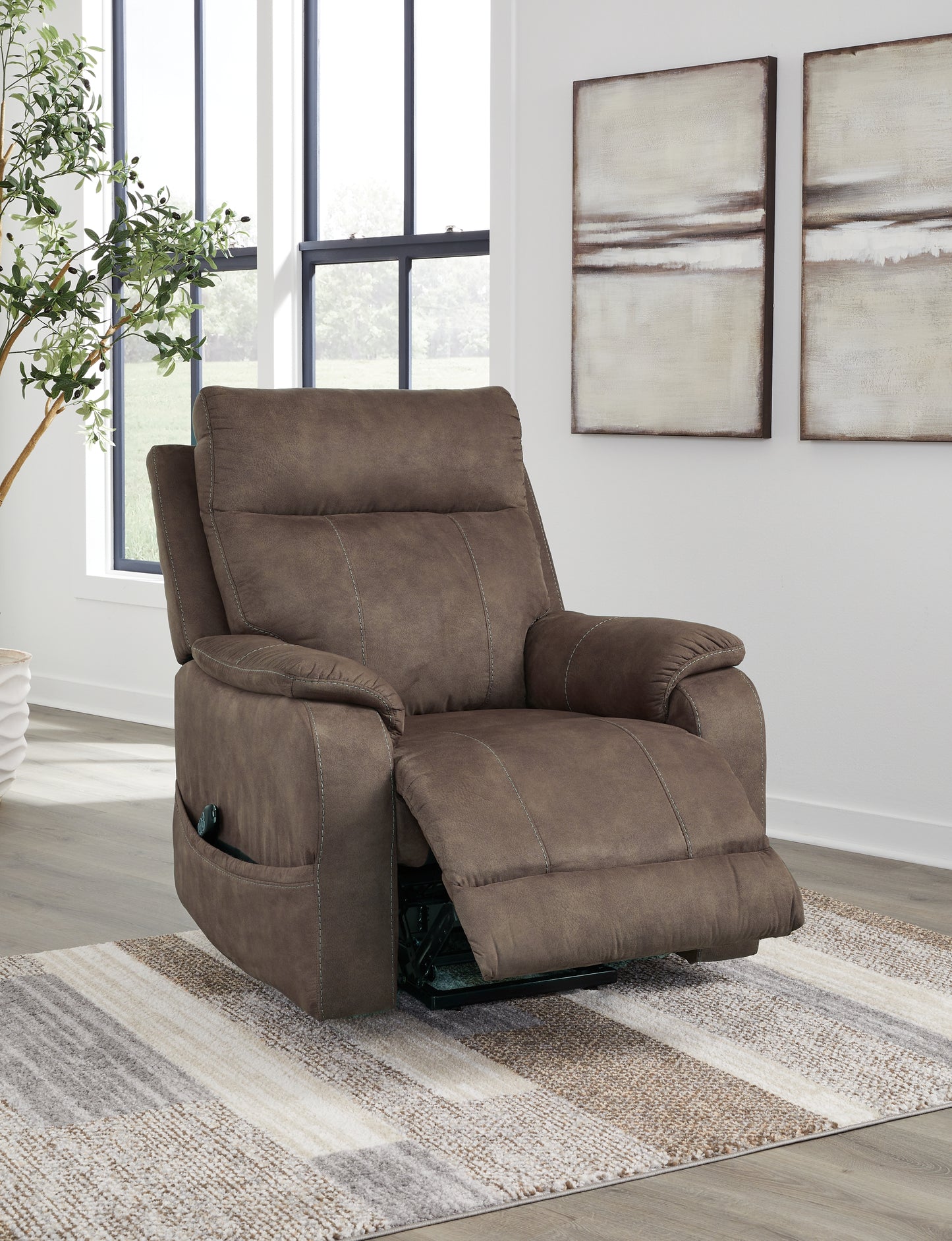 Sillón reclinable eléctrico Crestmeade