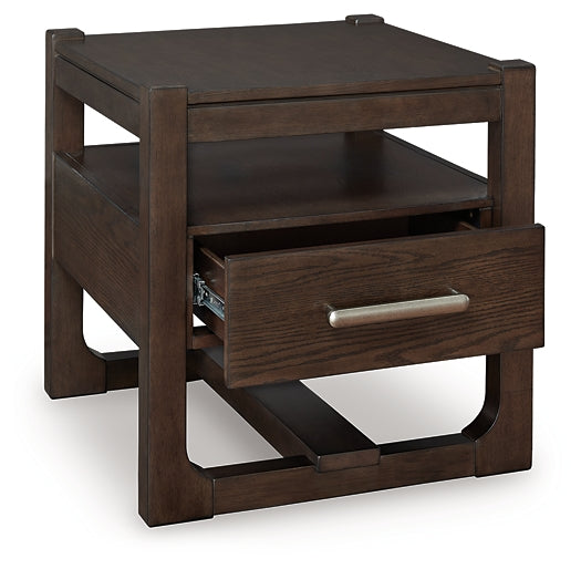 Mesa auxiliar cuadrada Brecton