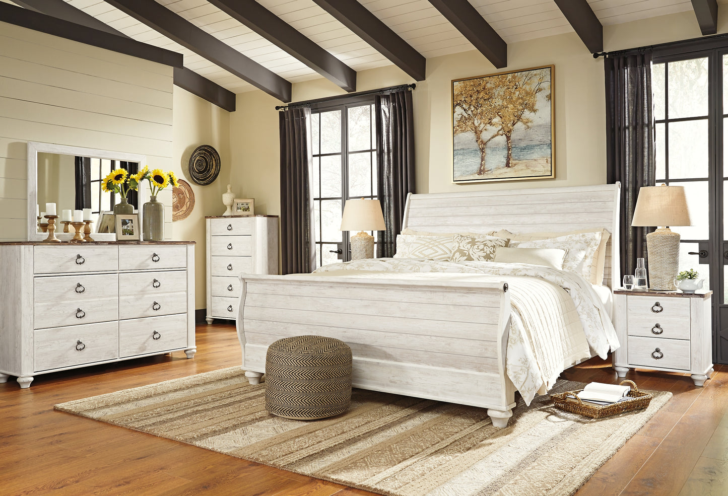 Willowton Sleigh Bed
