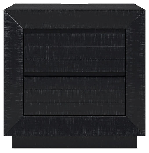 Londer Panel Bed With Mirrored Dresser And Nightstand