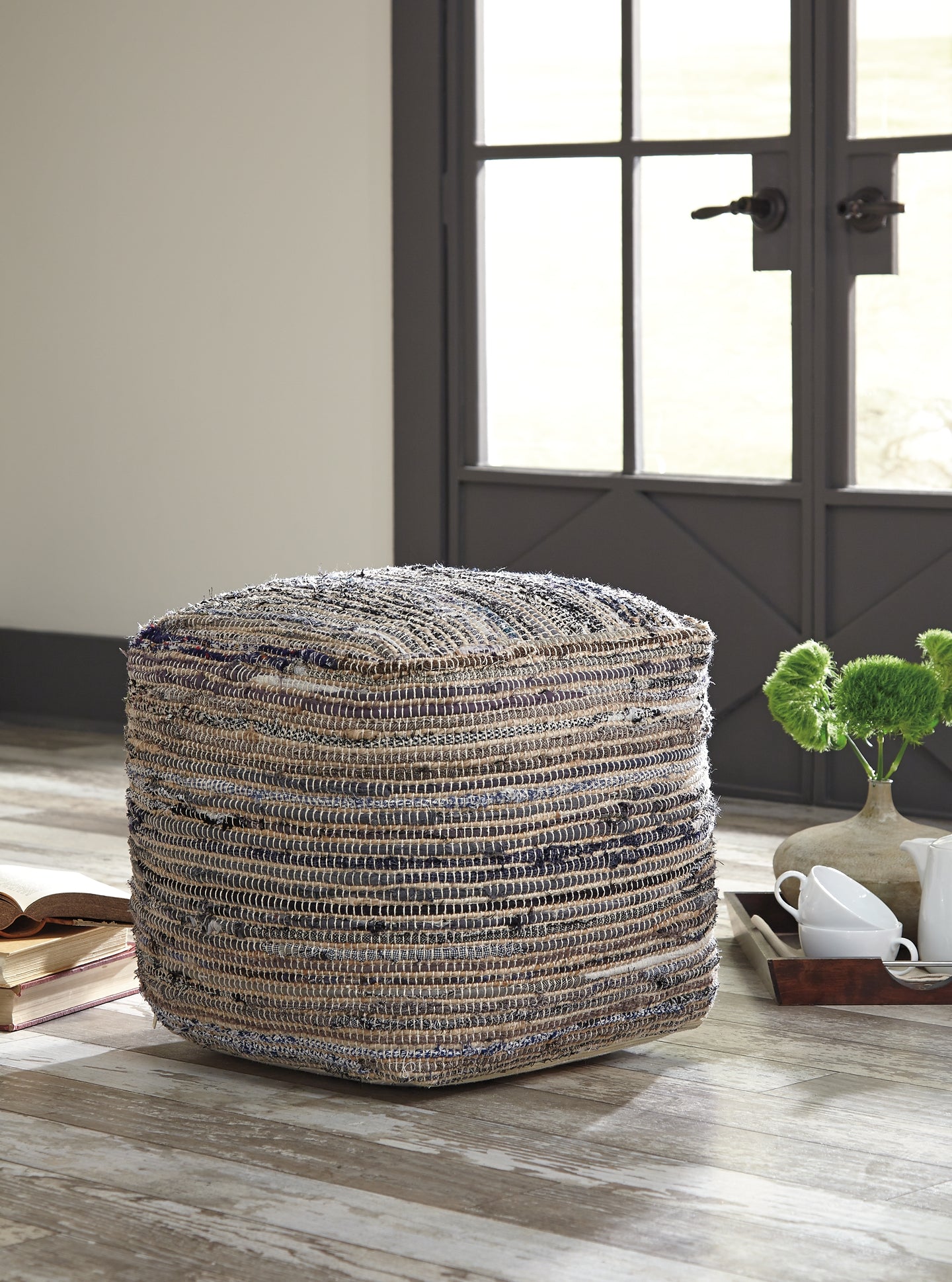Absalón Pouf