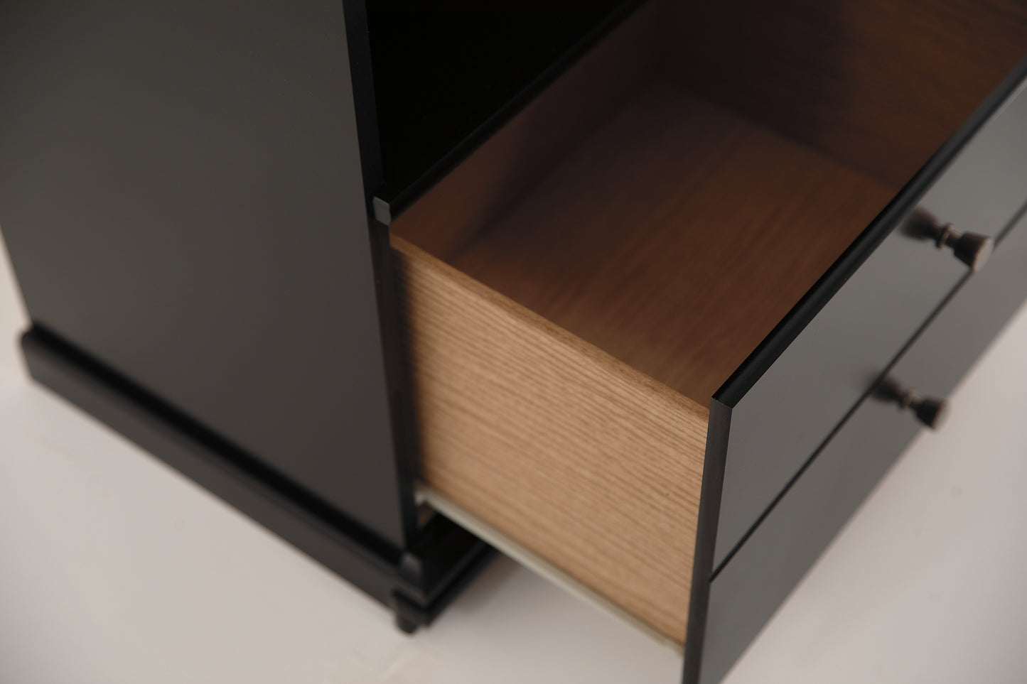 Panel Bed With Mirrored Dresser, Chest And Nightstand