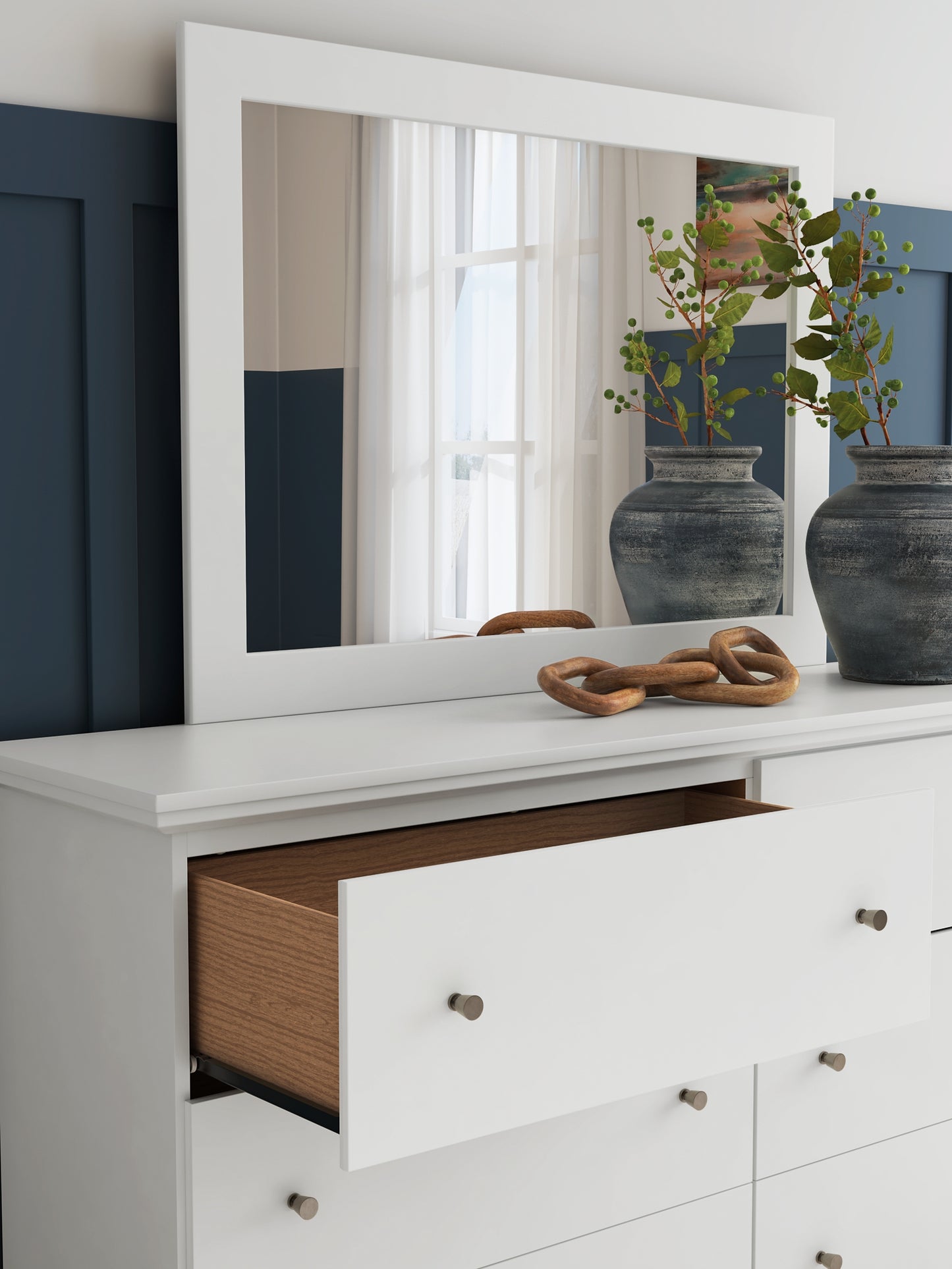 Bostwick Shoals Panel Bed With Mirrored Dresser And Nightstand