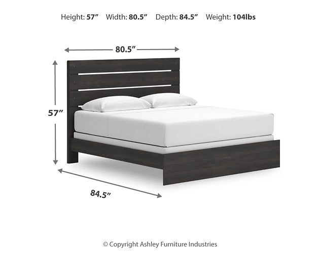 Hollivern Panel Bed With Mirrored Dresser
