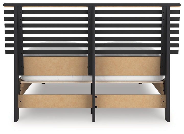 Danziar Slat Panel Bed