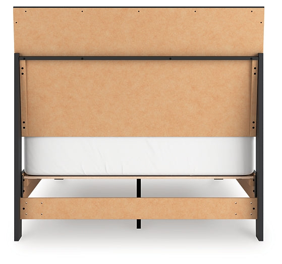 Danziar Panel Bed
