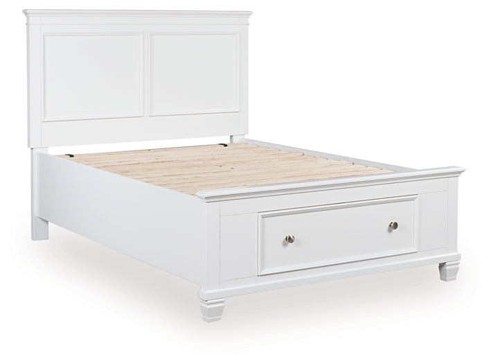 Fortman Panel Storage Bed