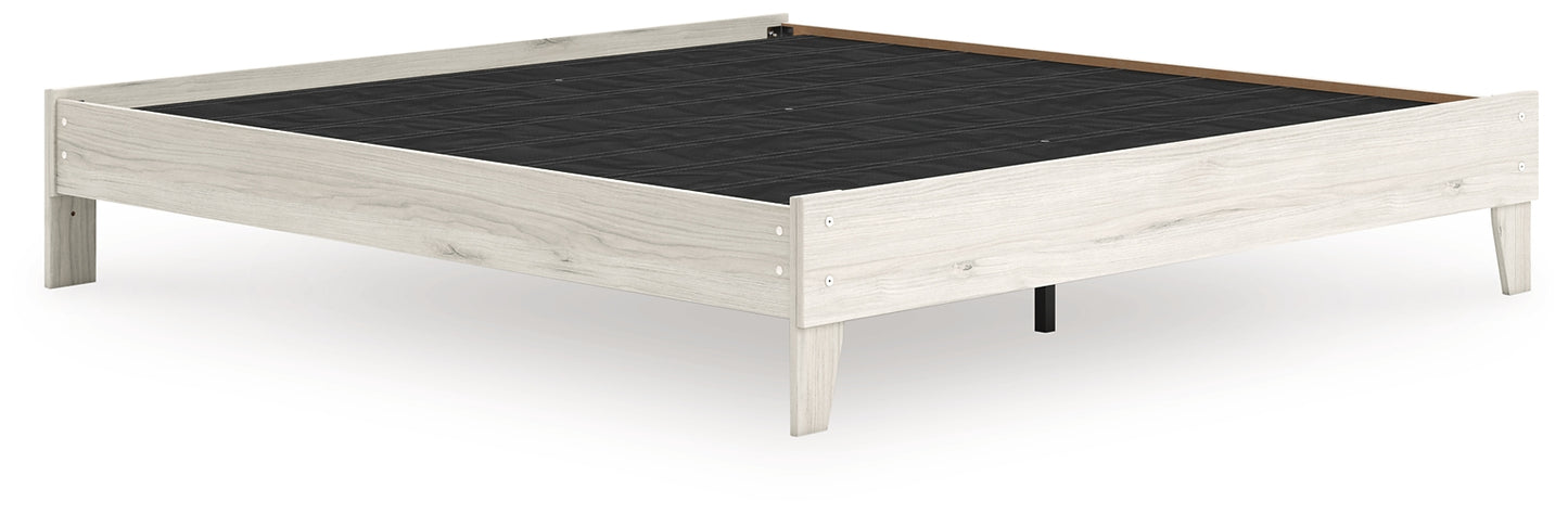 Socalle Platform Bed