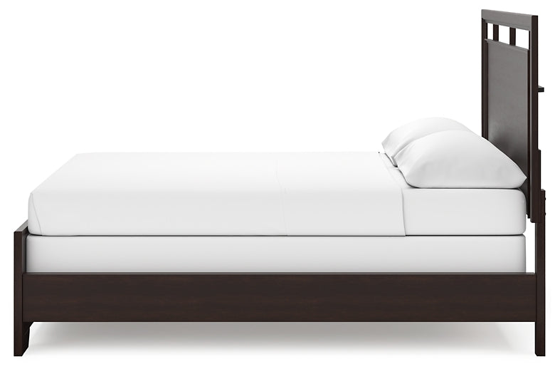 Covetown California Panel Bed With Mirrored Dresser And Chest