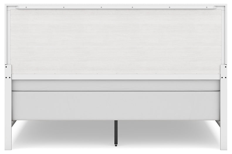 Binterglen Panel Bed With Mirrored Dresser And Chest