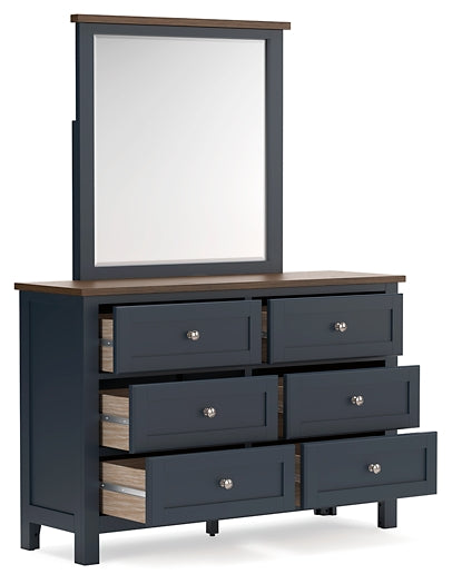 Landocken Panel Headboard With Mirrored Dresser, Chest And Nightstand
