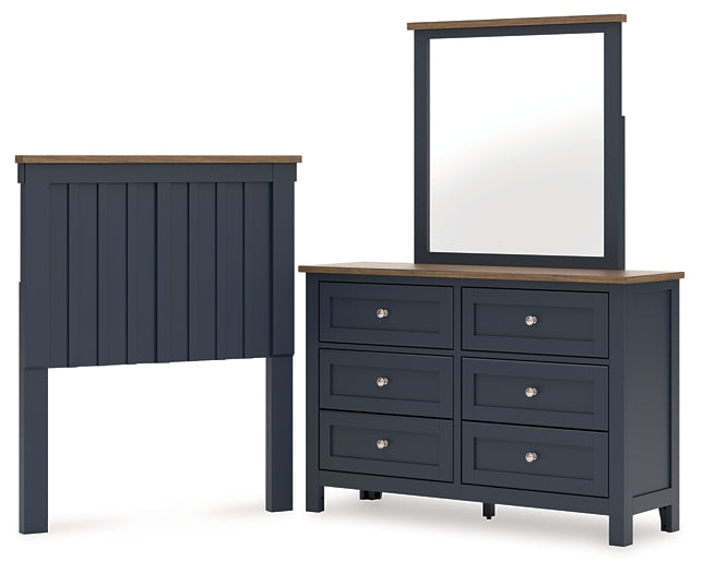 Landocken Panel Headboard With Mirrored Dresser