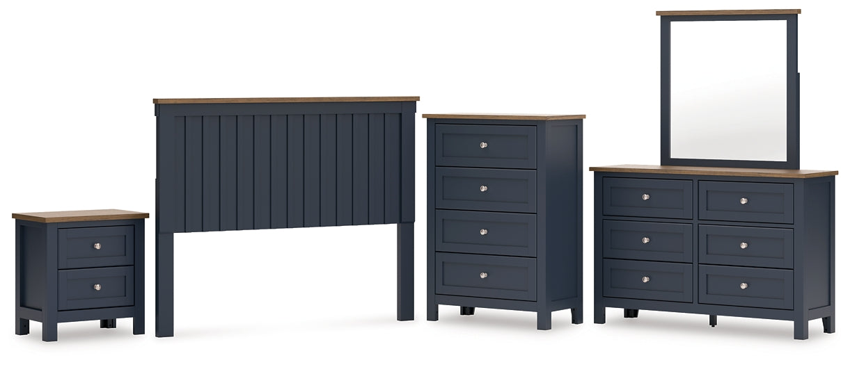 Landocken Panel Headboard With Mirrored Dresser, Chest And Nightstand