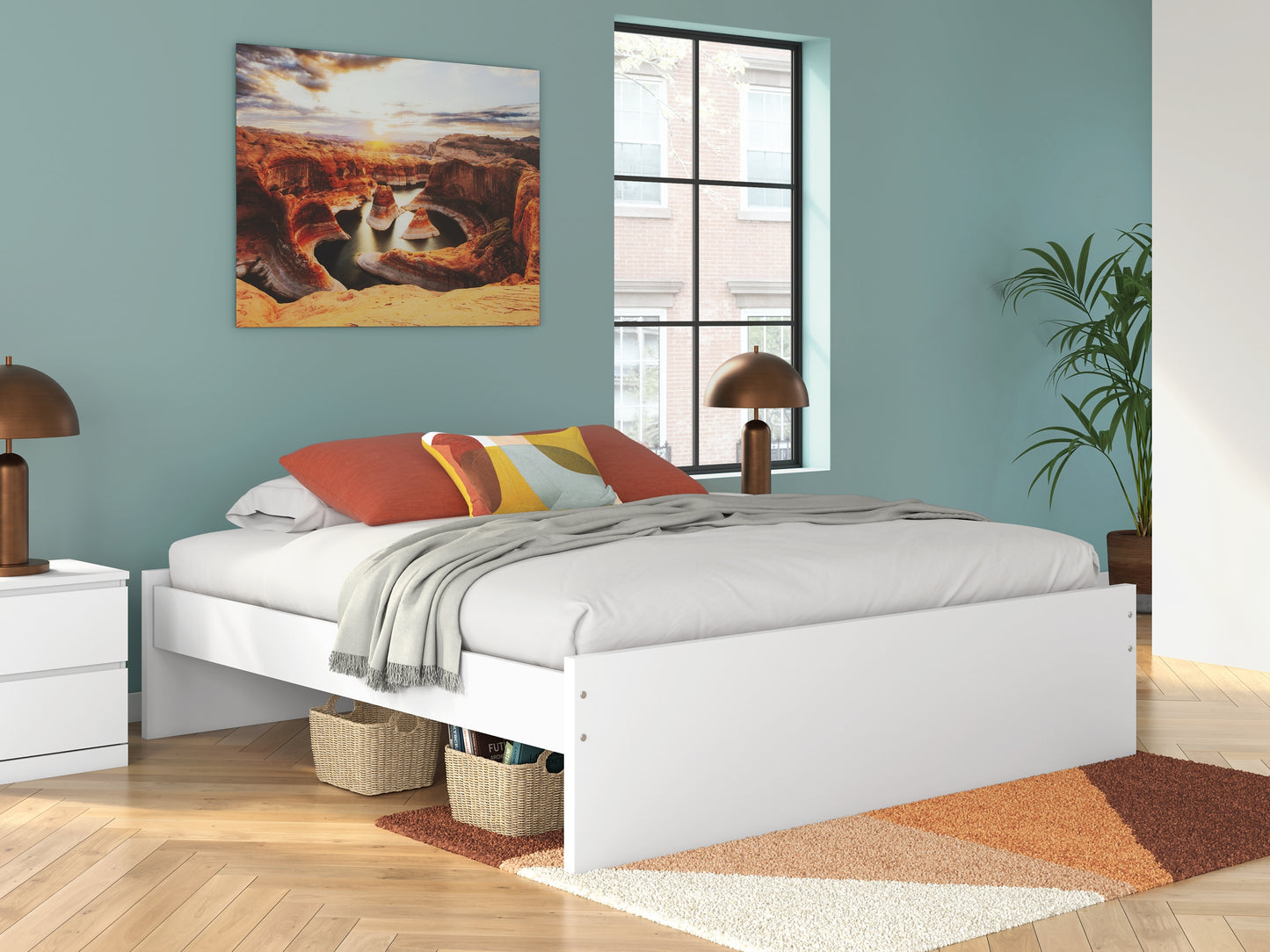 Onita Platform Bed