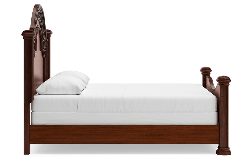 Lavinton Poster Bed With Mirrored Dresser And Chest