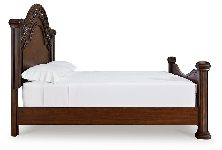Lavinton Poster Bed With Mirrored Dresser And Chest