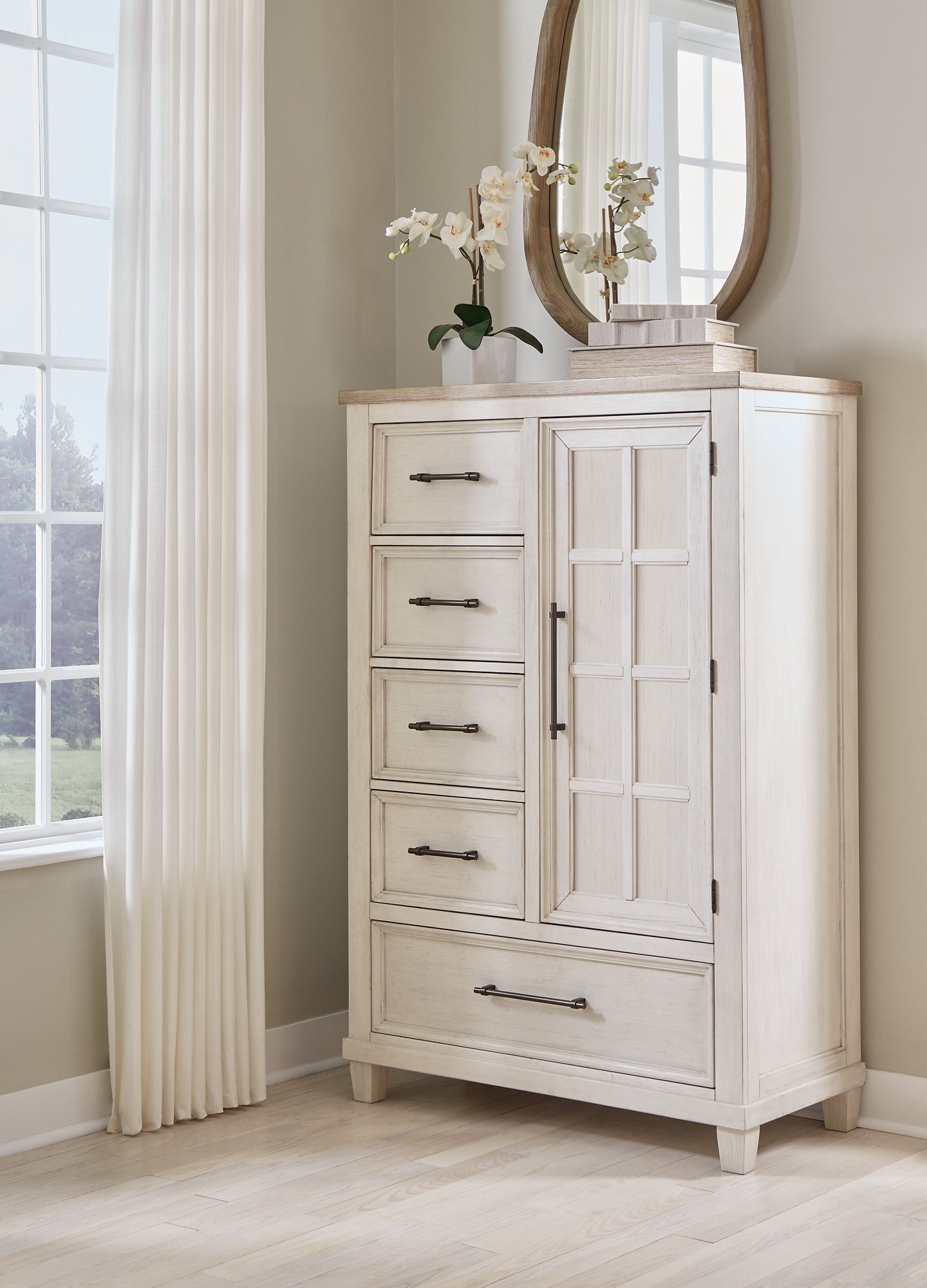 Shaybrock Panel Bed With Mirrored Dresser And Chest