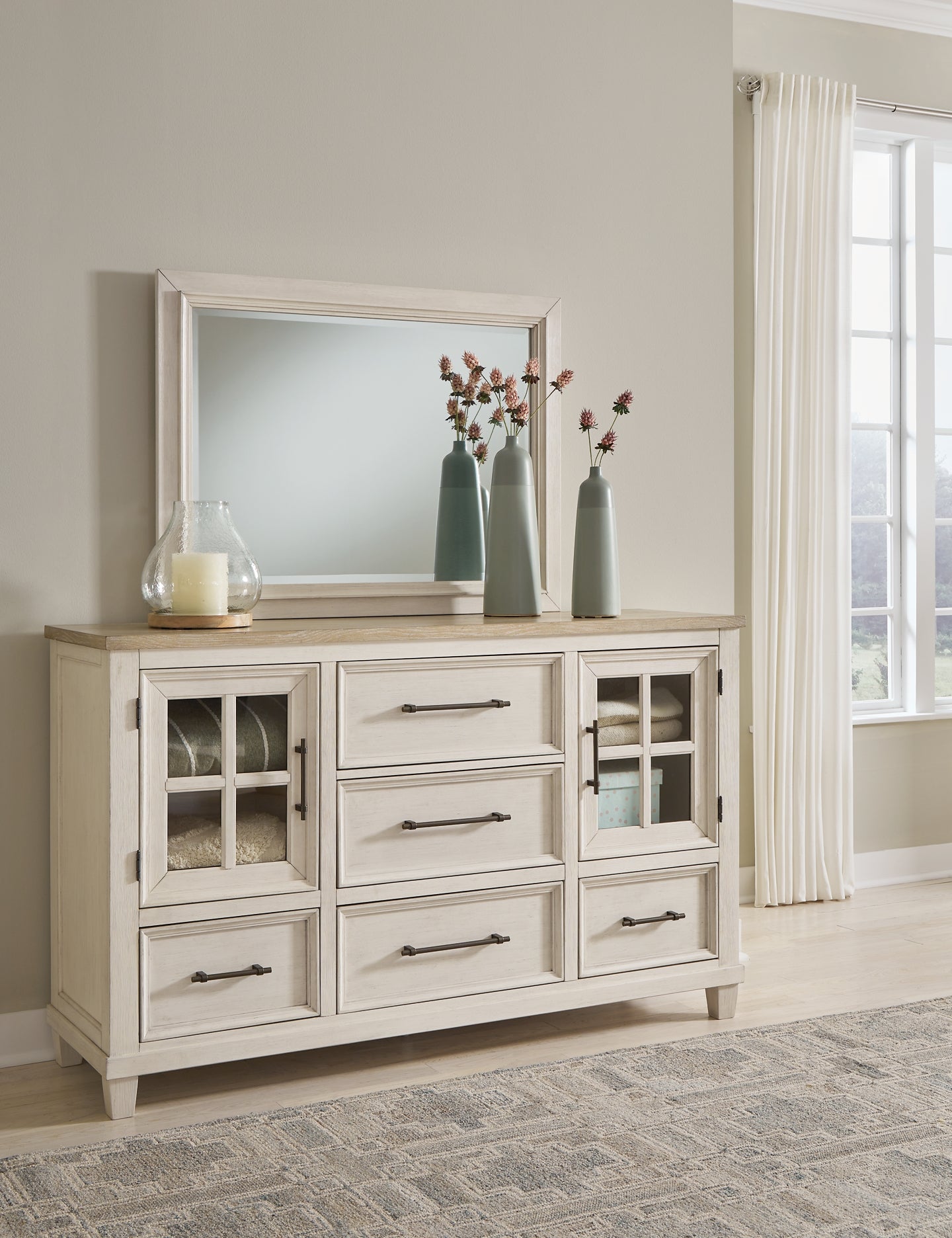 Shaybrock California Panel Bed With Mirrored Dresser And Chest