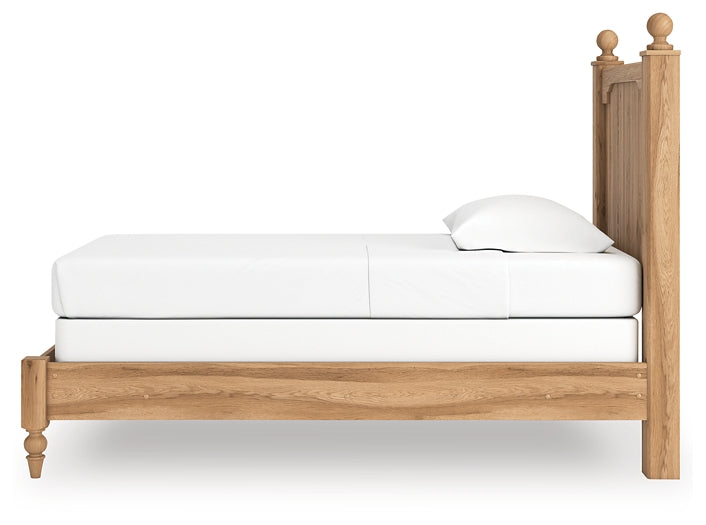 Aleaport Panel Bed With Mirrored Dresser And Nightstand