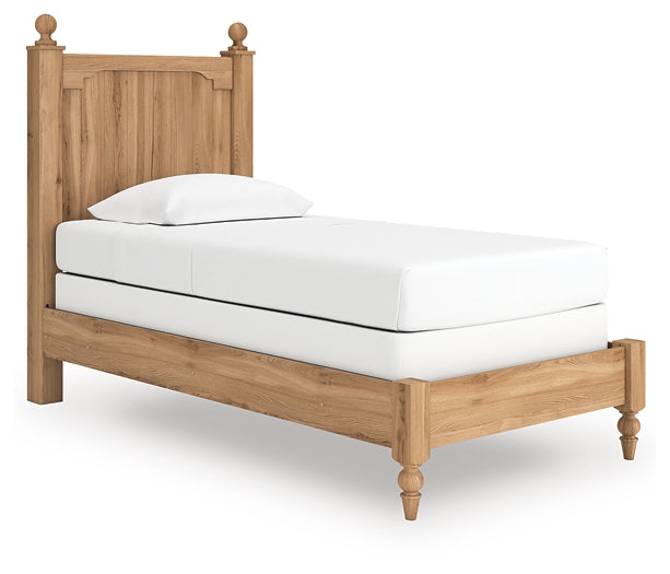 Aleaport Panel Bed With Mirrored Dresser
