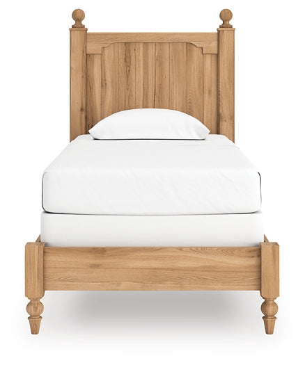 Aleaport Panel Bed With Mirrored Dresser