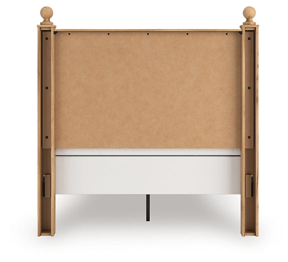 Aleaport Panel Bed With Mirrored Dresser And Nightstand