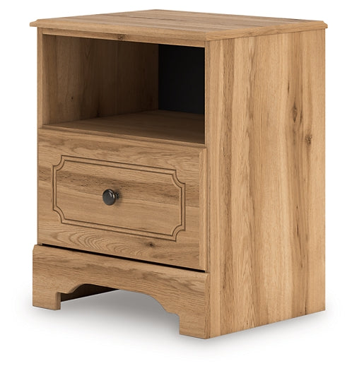 Aleaport Panel Bed With Mirrored Dresser And Nightstand