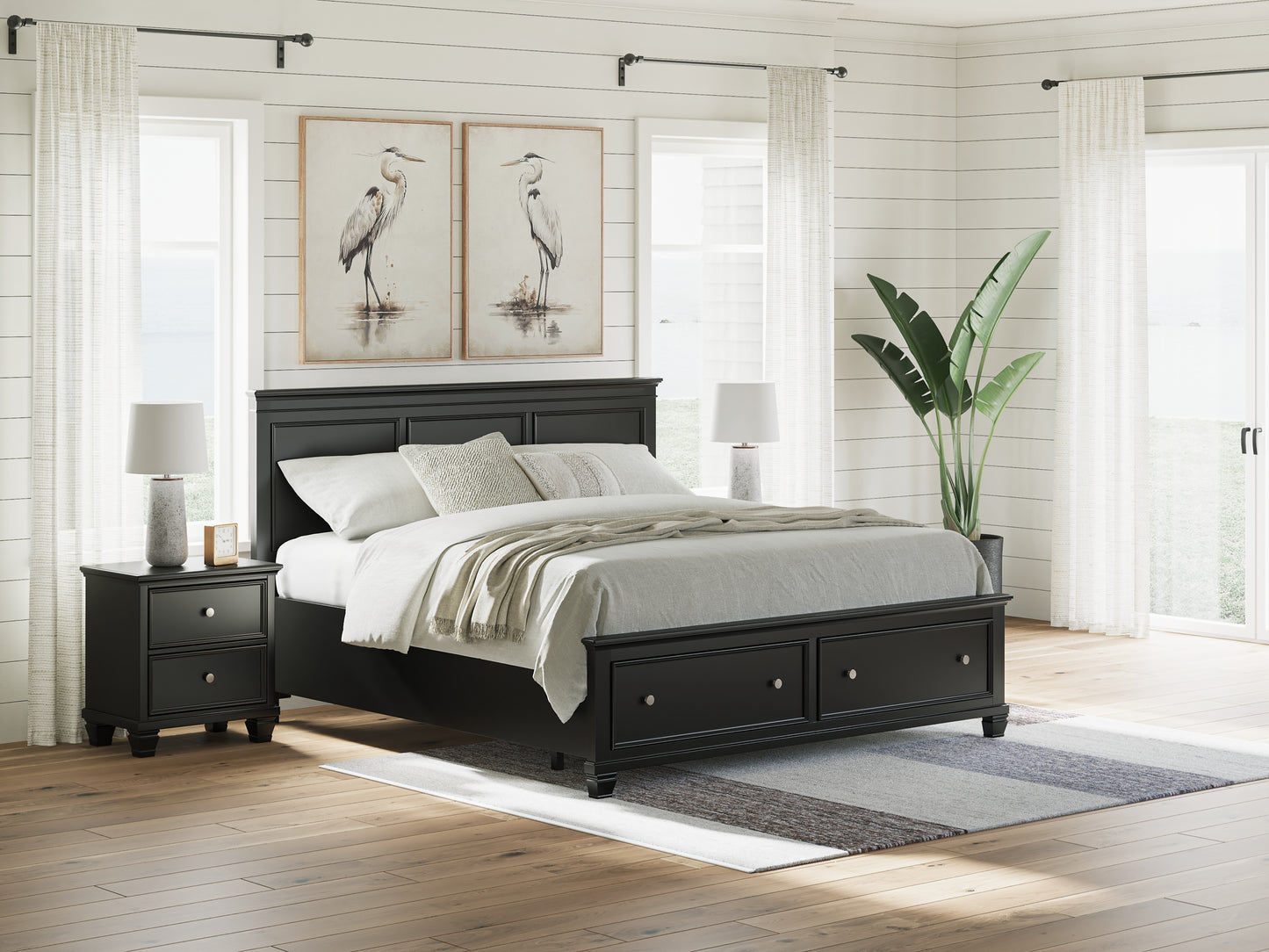 Lanolee Panel Storage Bed