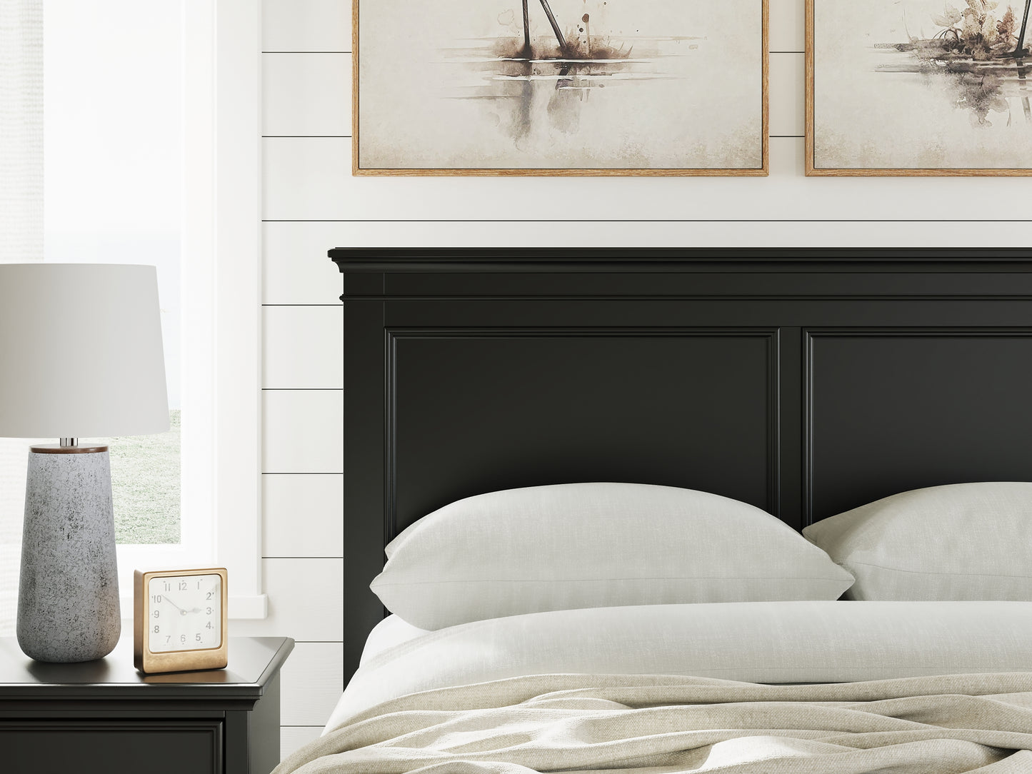 Lanolee Panel Storage Bed