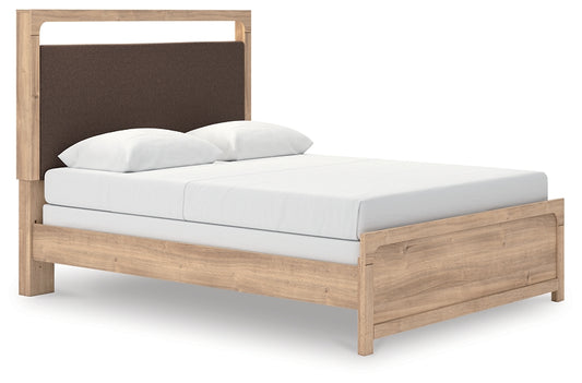Kinlanni Upholstered Panel Bed