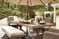 Mesa de comedor rectangular Beachcroft con UMB OPT