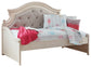 Realyn  Day Bed With 1 Large Storage Drawer