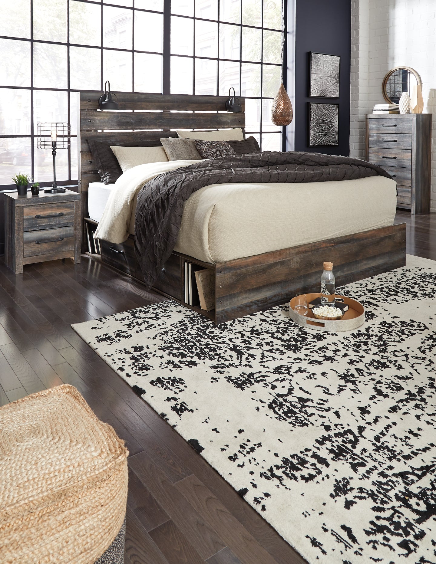 Cama con paneles Drystan y 4 cajones de almacenamiento