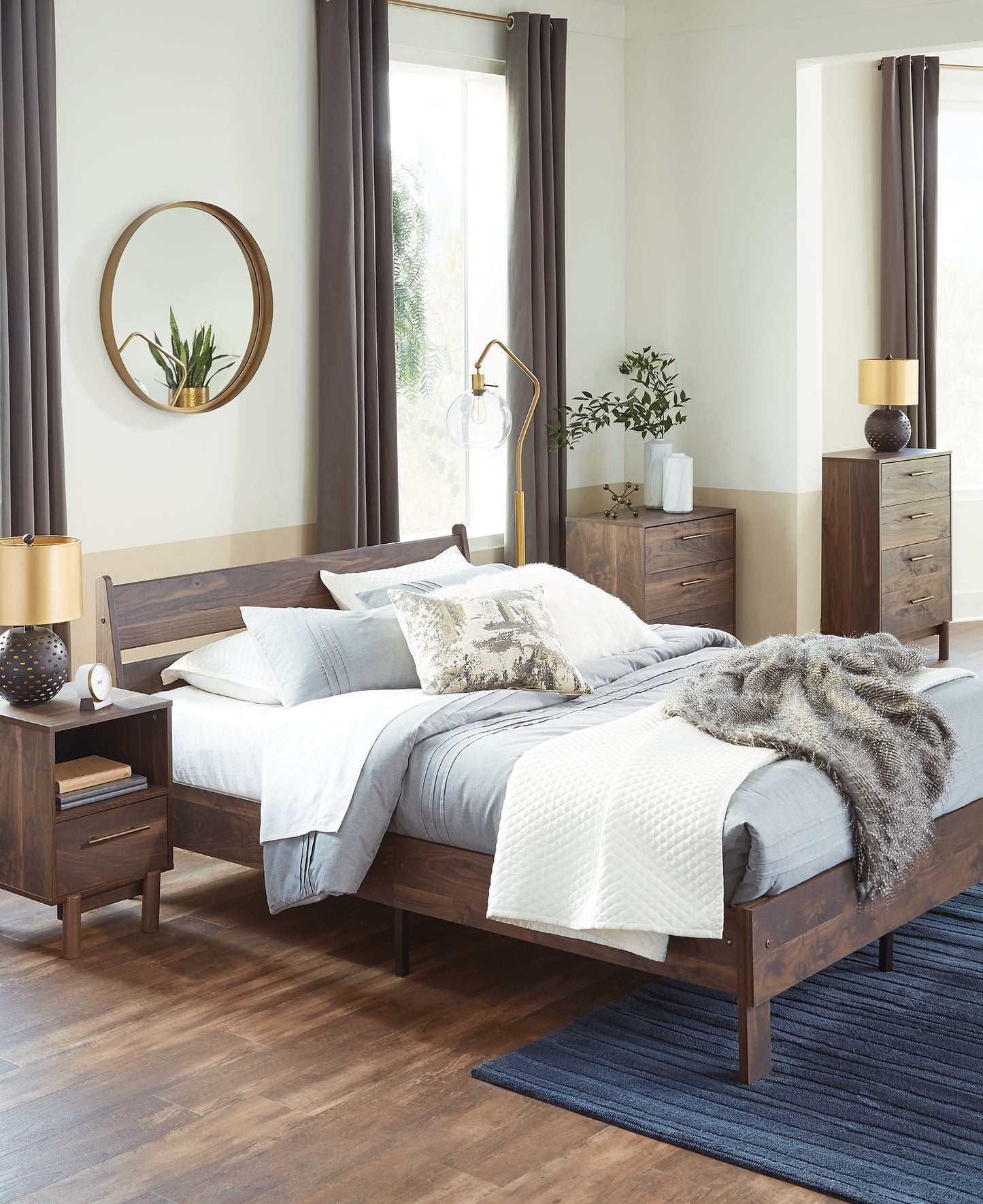 Cama de plataforma con paneles Calverson
