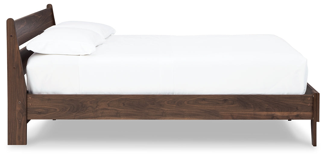 Cama de plataforma con paneles Calverson