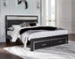 Cama con plataforma de almacenamiento y paneles tapizados Kaydell