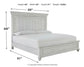 Cama con paneles Kanwyn, cómoda con espejo y arcón