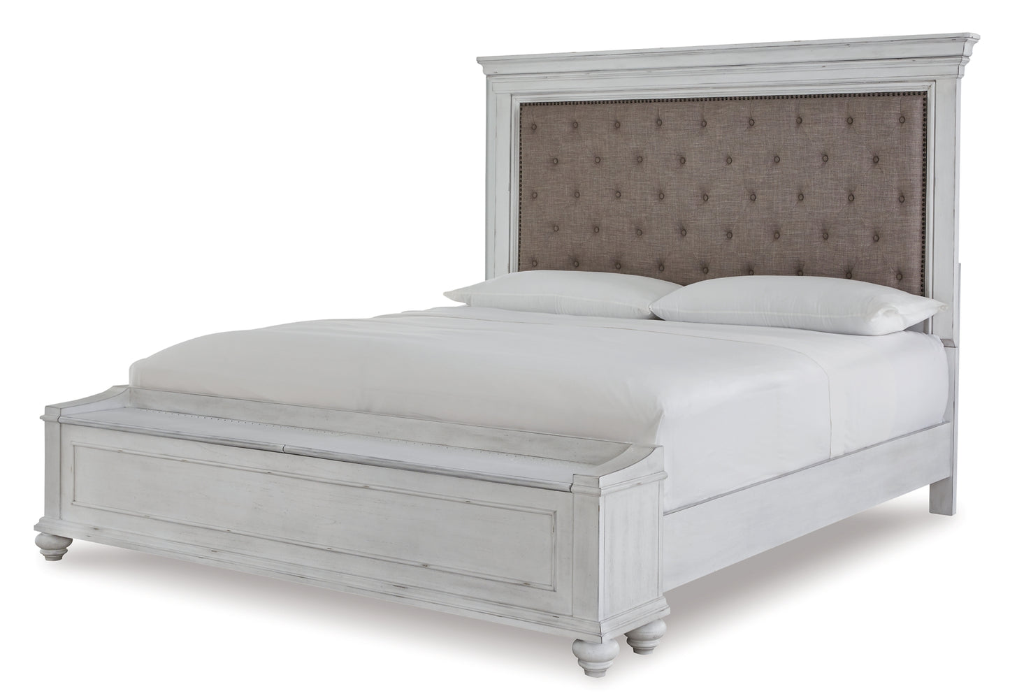 Cama Kanwyn con paneles y espacio de almacenamiento, con tocador con espejo, cómoda y mesita de noche