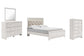 Cama Altyra con paneles, cómoda y espejo