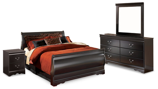 Cama estilo trineo Huey Vineyard con tocador con espejo y mesita de noche