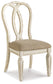 Mesa de comedor Realyn y 4 sillas