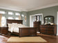 Cama Porter California con paneles y tocador con espejo