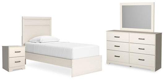 Cama Stelsie con paneles, cómoda con espejo y mesita de noche
